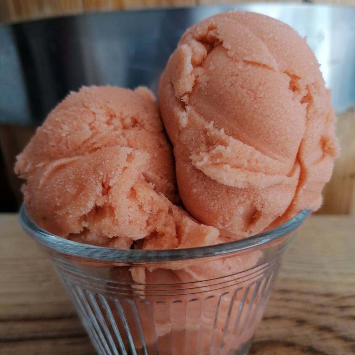 Nieve de Mamey 1/2 L