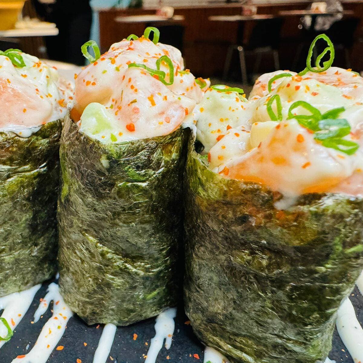 Gunkan Salmón