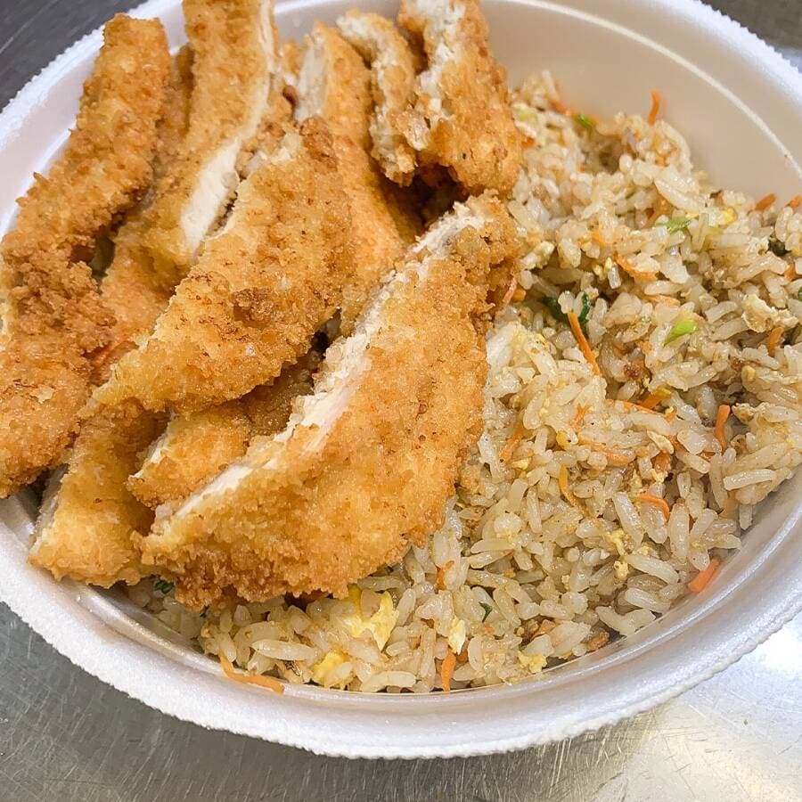 YAKIMESHI Especial Milanesa de Pollo