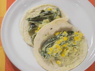 CHILE POBLANO CON QUESO.