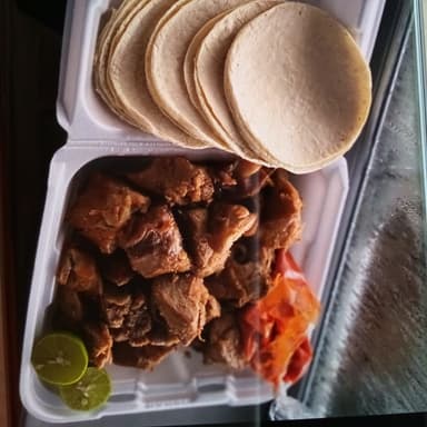 1KG CARNITAS DE PUERCO