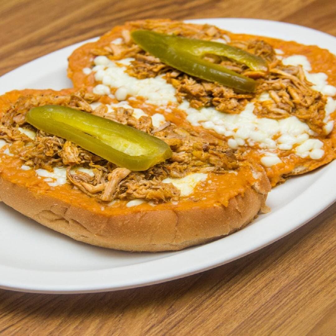 Mollete con Carne