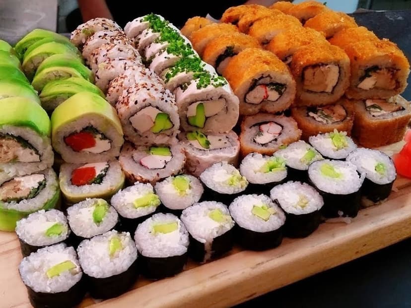 SUSHI CAT Independencia
