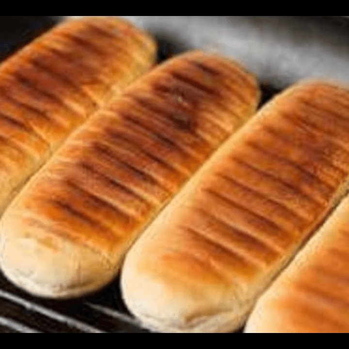 4 Perros Planchas ( Chori, Buti, Jamón)