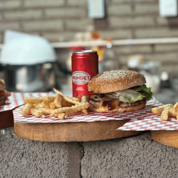HAMBURGUESA BBQ COMBO