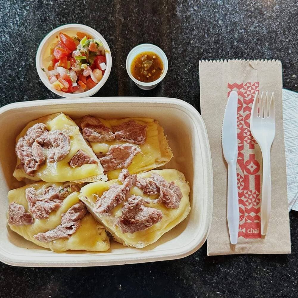 Molletes Arrachera