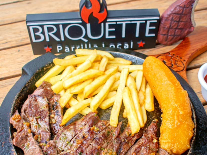Briquette Parrilla Local (CC Israel Plaza)