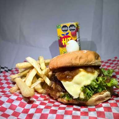 Hamburguesa Ñam Ñam Sencilla en Combo