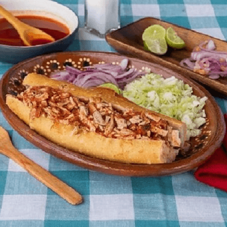 Torta Ahogada de Carnitas