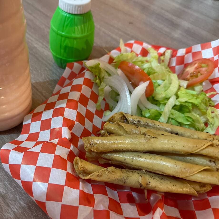 Orden de Taquitos Dorados