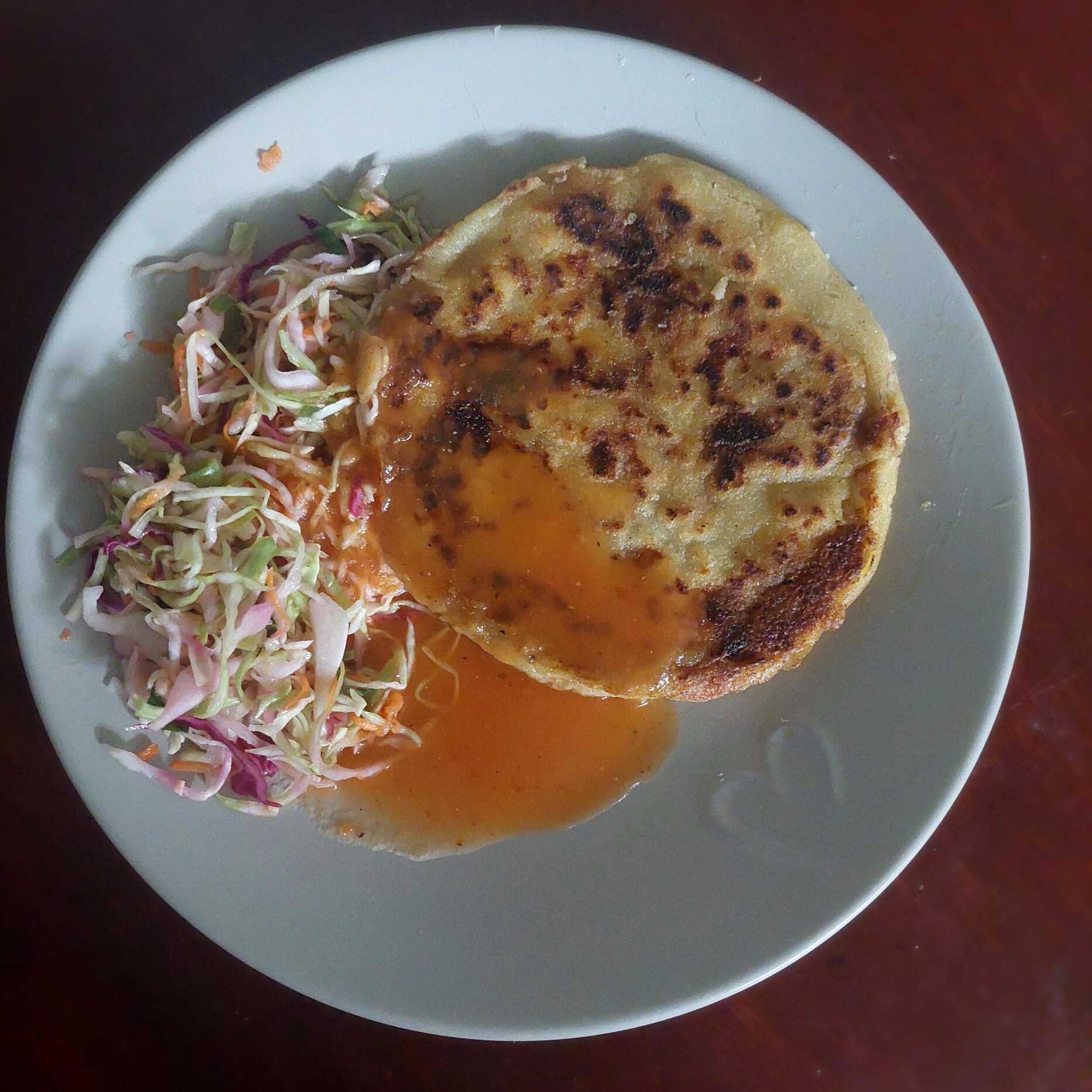 1 Pupusa  + Te Frio