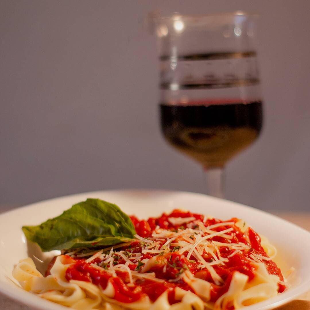 FETTUCCINI AL POMODORO