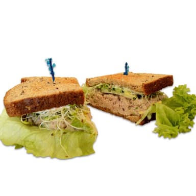 Sándwich de atún