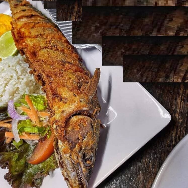 Combo 2 Pescados Fritos (Bandejas)