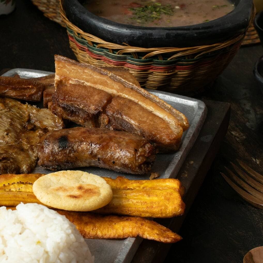 PARRILLADA PAISA