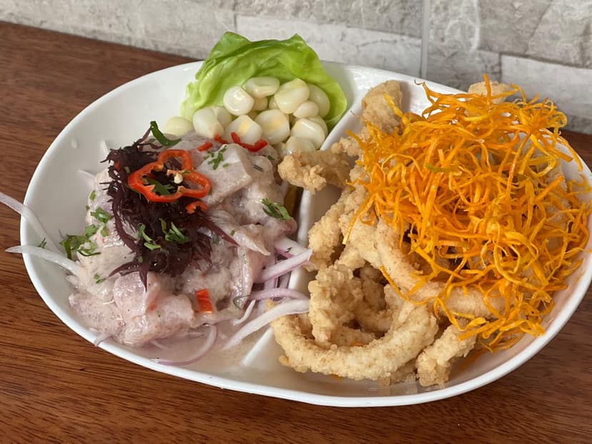 La Marina Pescados & Mariscos