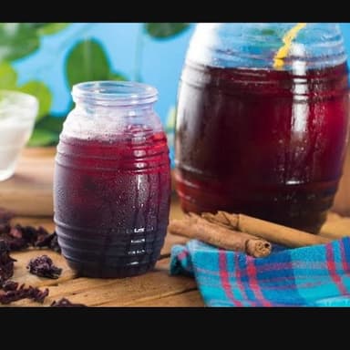 Litro de agua jamaica
