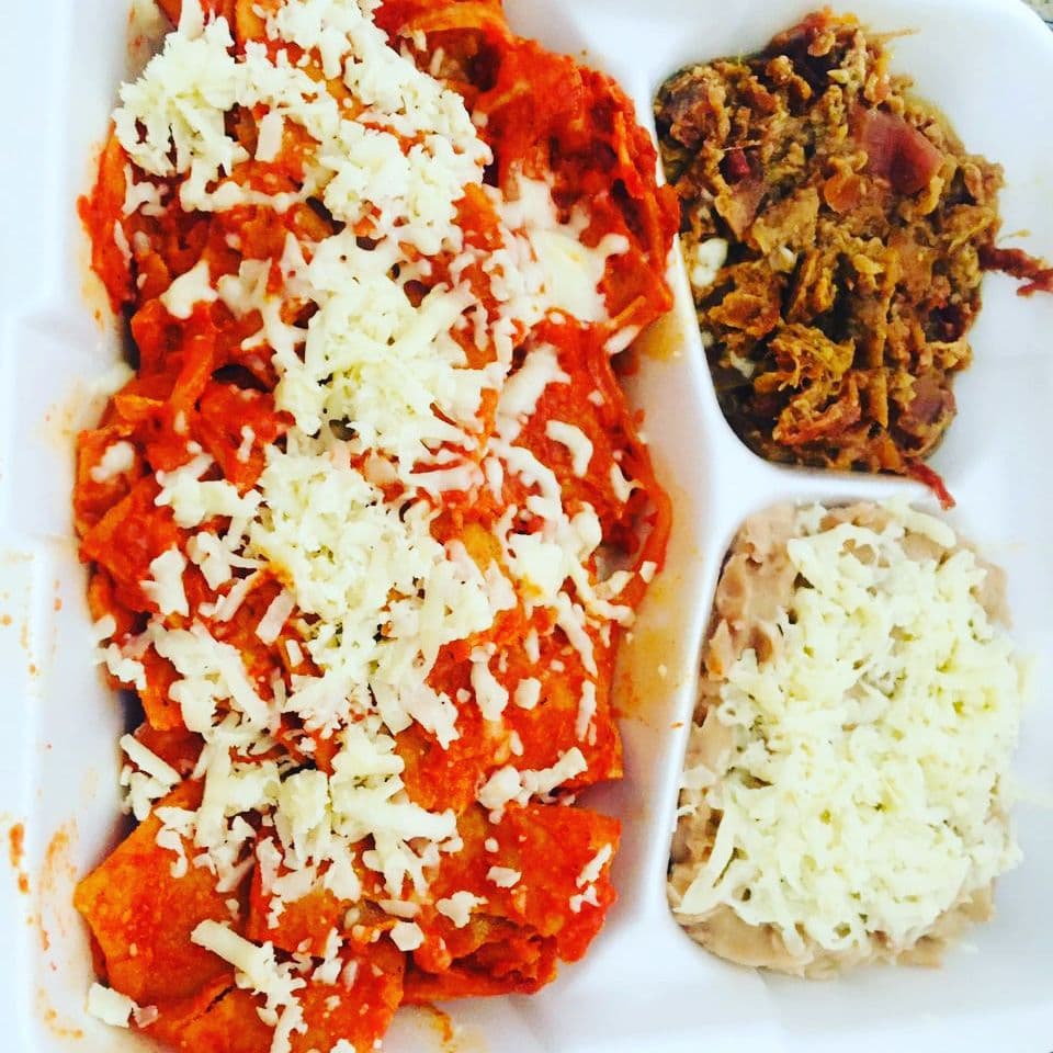 Chilaquiles rojos