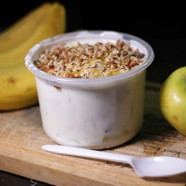Yogurt 1/2 con Frutas