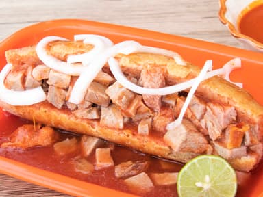 Torta Ahogada Combinada Carnitas y Buche