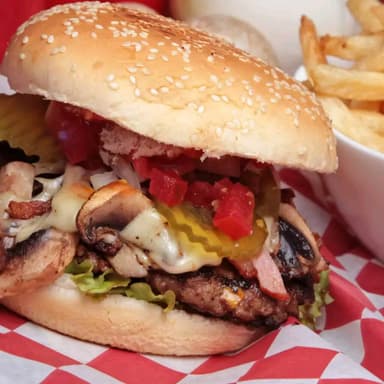 Hamburguesa con Champiñones