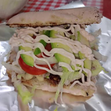 Torta de Arrachera