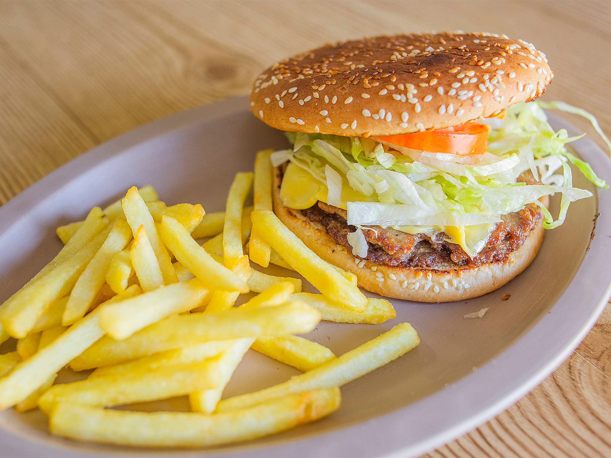 Hamburguesa de Res Chica