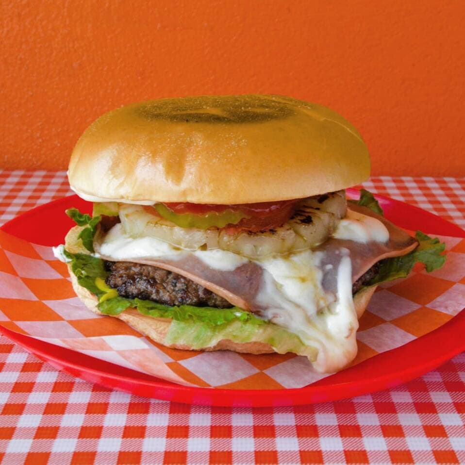 Combo Hawaiana Burger + Papas y Refresco