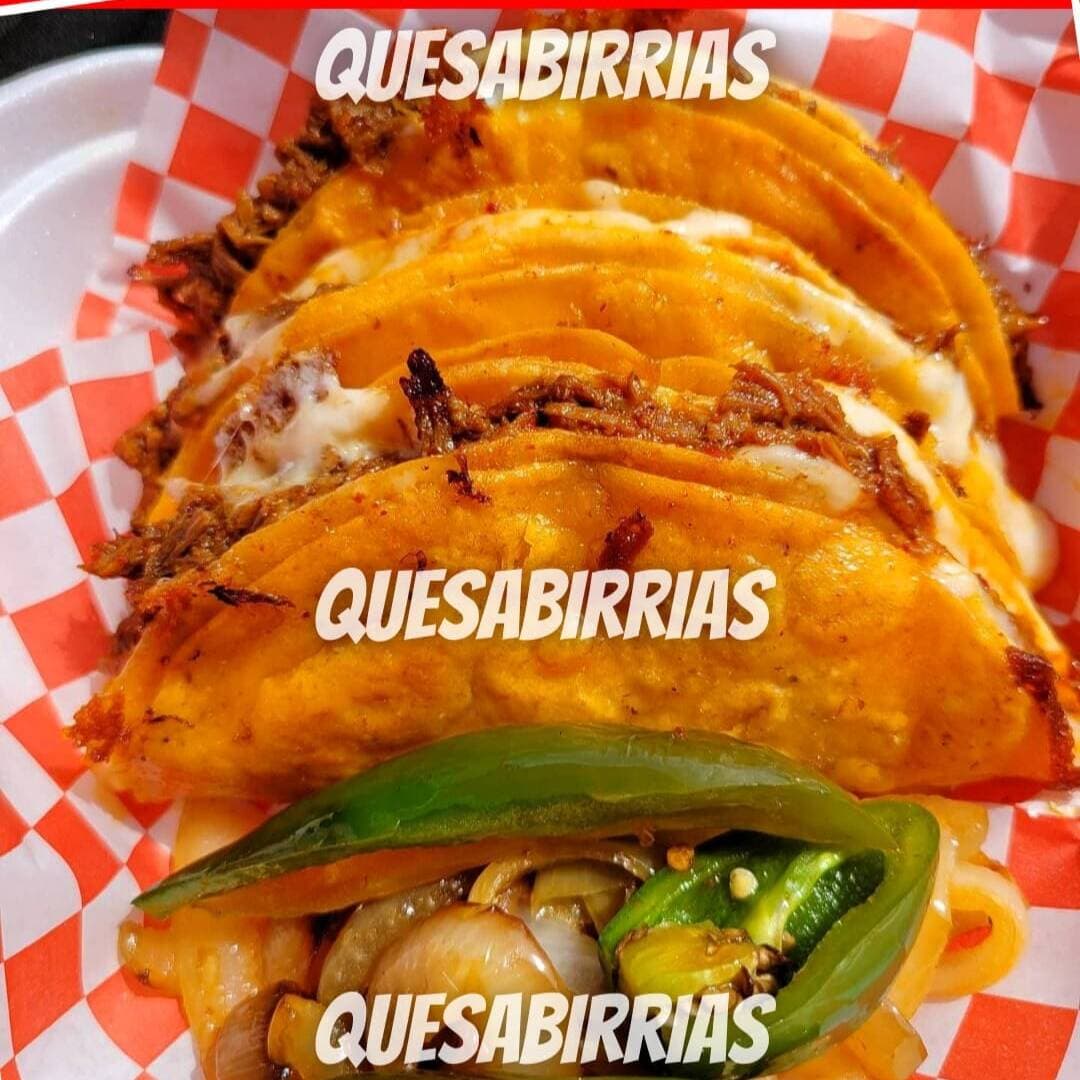 COMBO TAPATIO CON QUESO