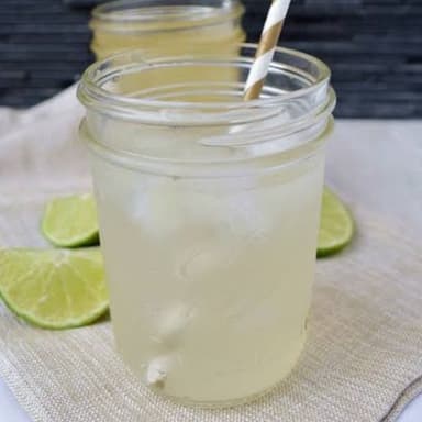 Litro de agua de limón