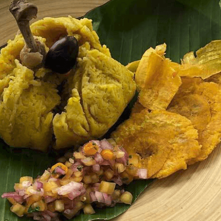 Juane de Pollo con Patacones