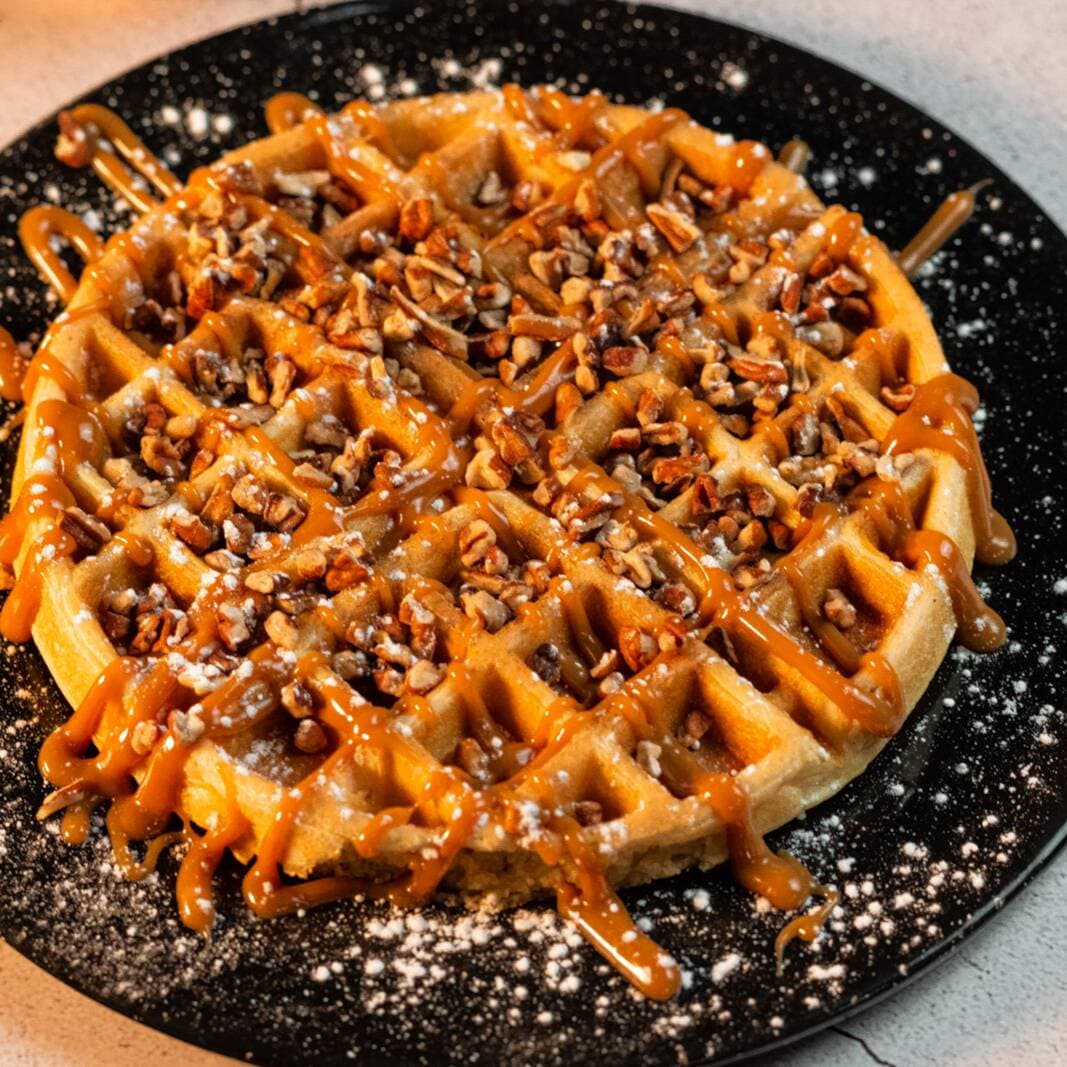 Waffle Cajeta Nuez