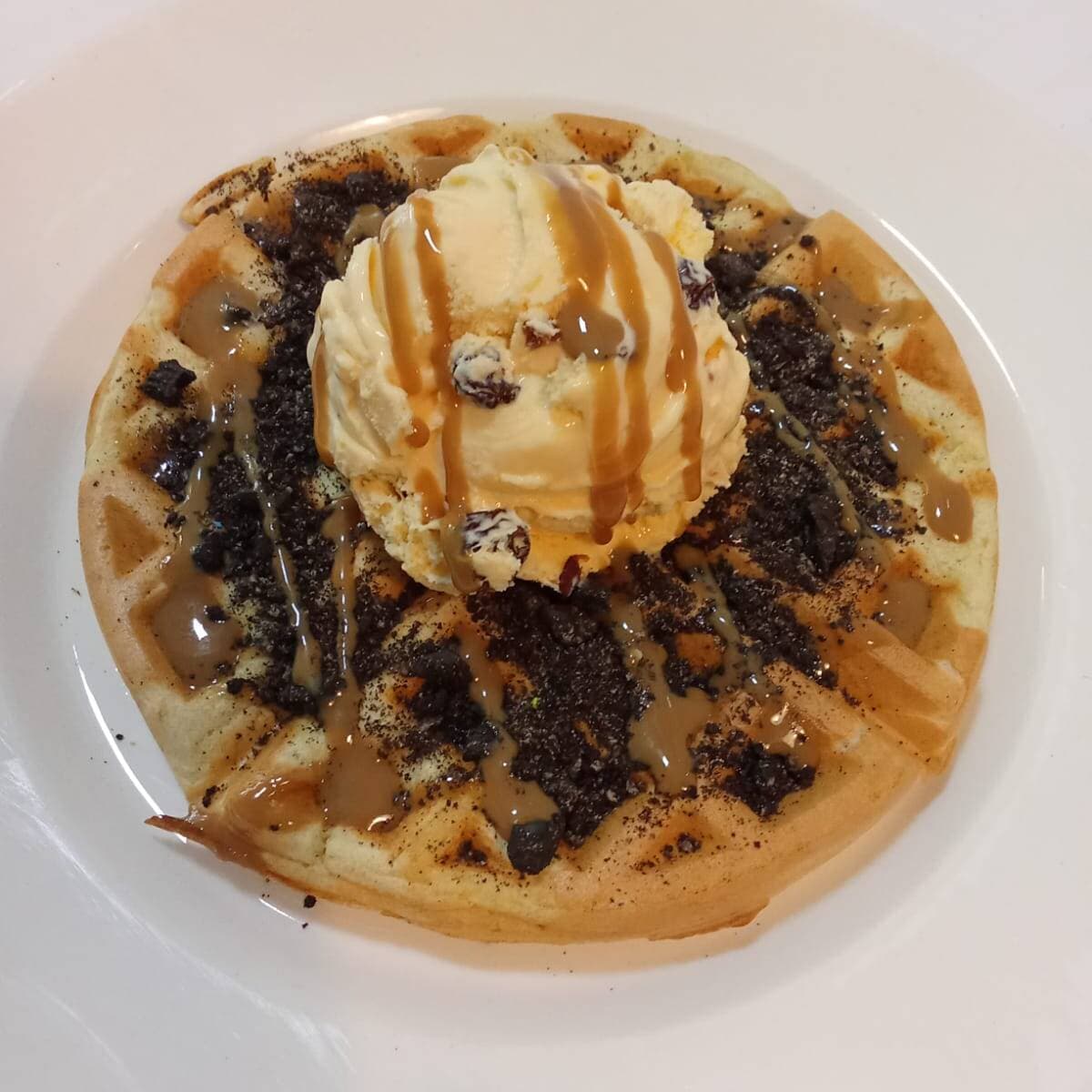 Waffle con Helado