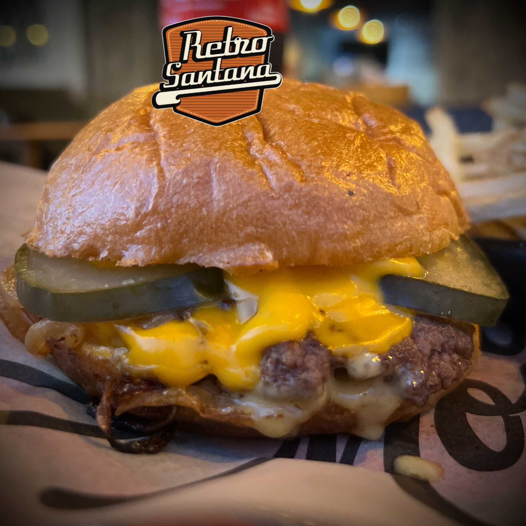 Burger Clasica Americana + Papas