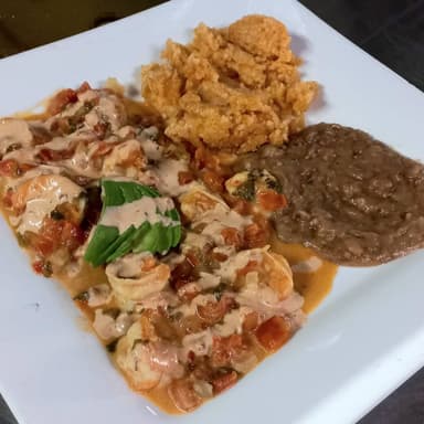Camarones en Crema Chipotle