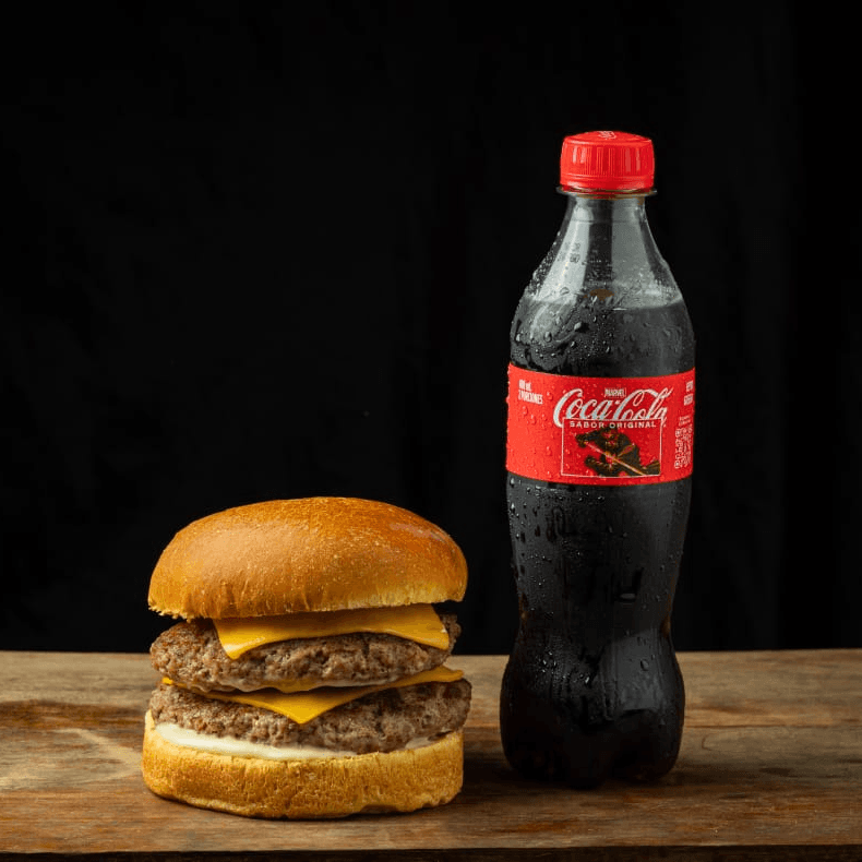 Super Combo Doble Cheese Burger + 2 bebidas