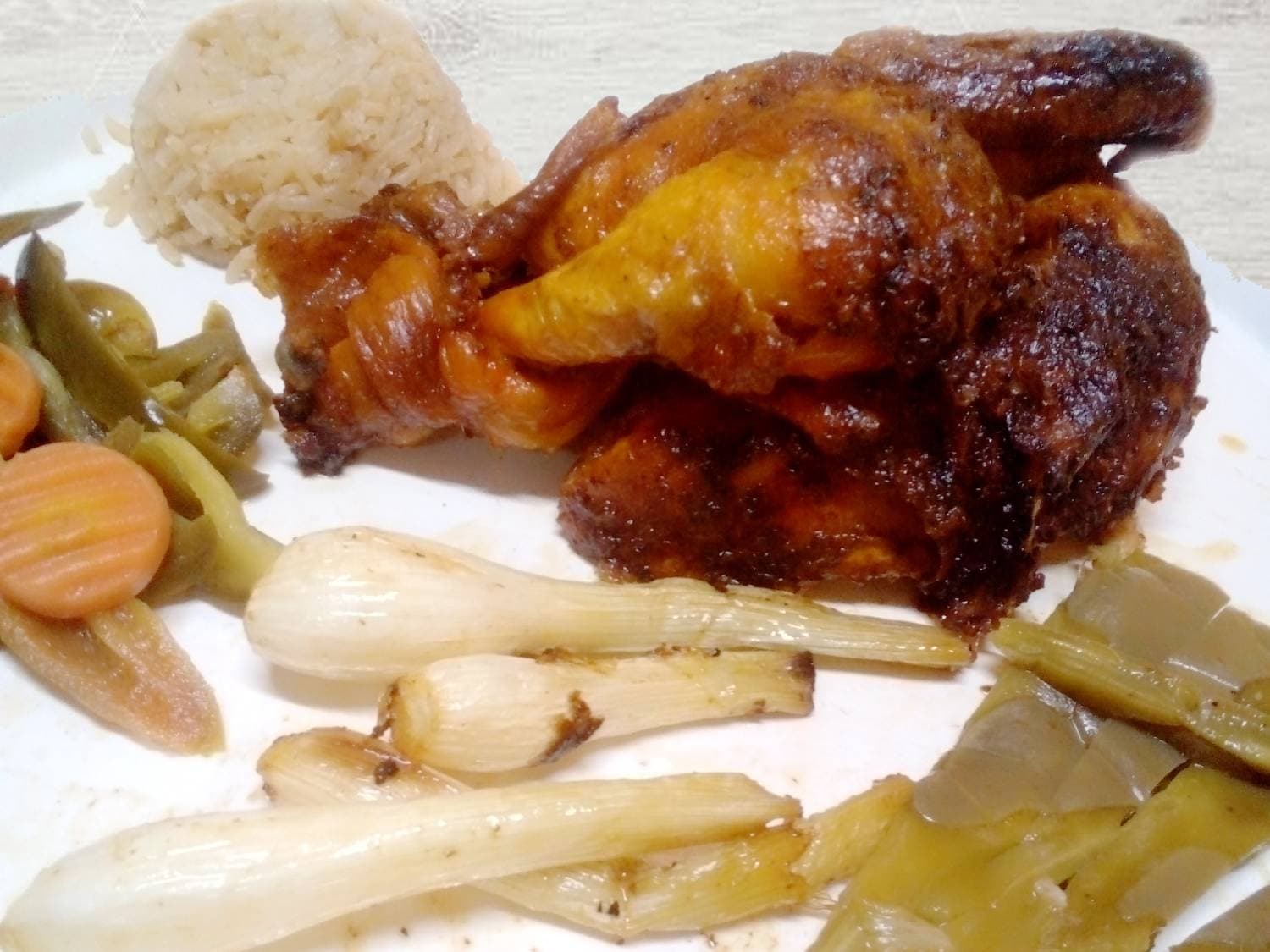 Medio Pollo Enchipotlado