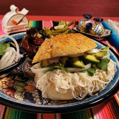 Cemita de Quesillo
