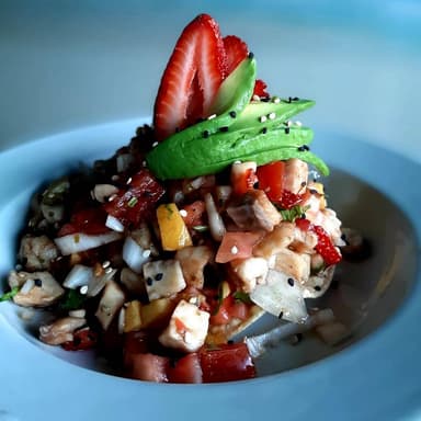 Tostada Tropical Pescado