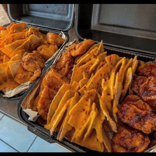 600 g de boneless con totopos nachos 🤘