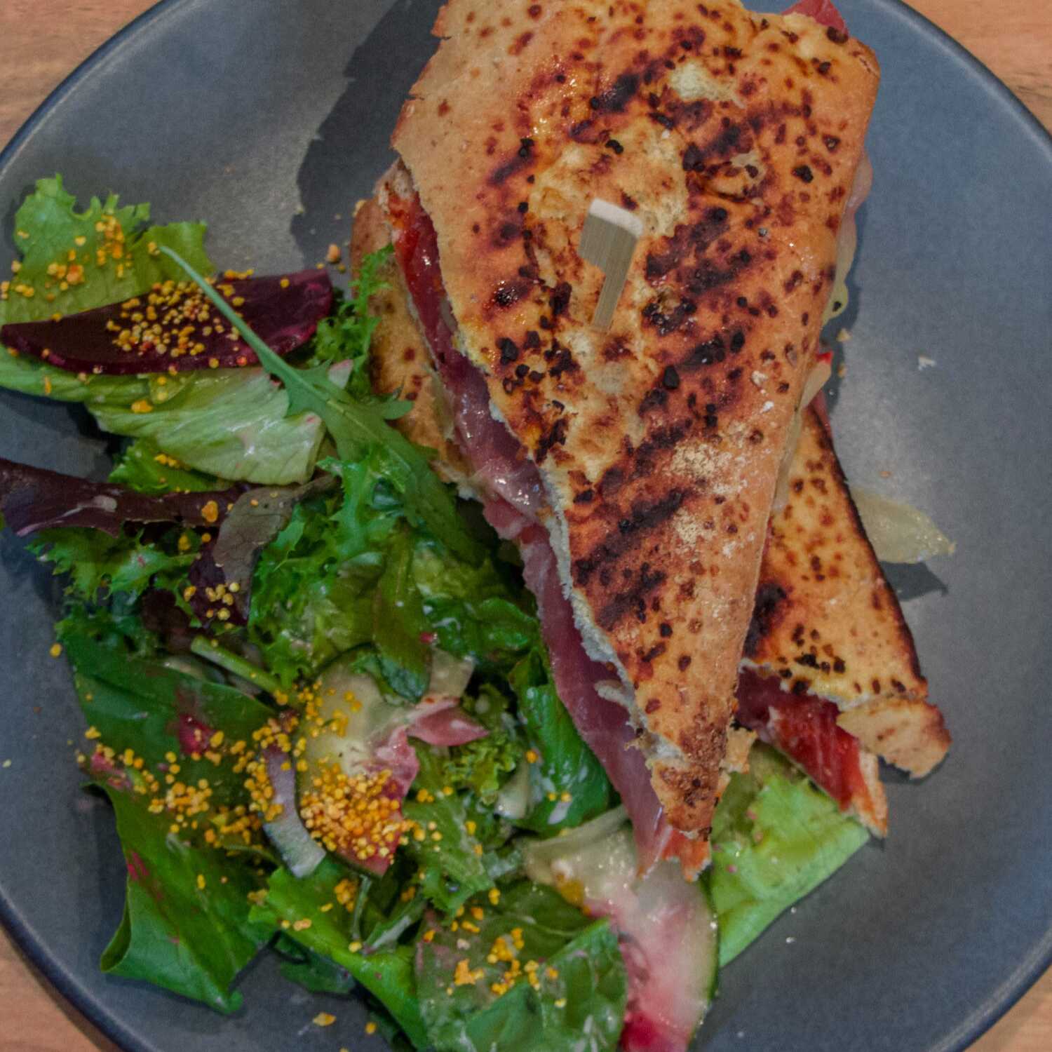 Panini de jamón serrano