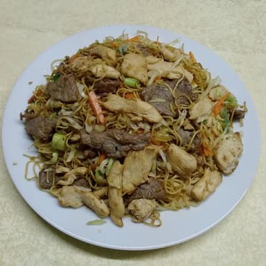 Chop Suey Seco  con Pollo  y Carne Res