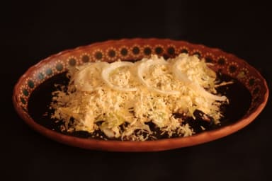 Enmoladas + Bebida