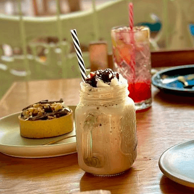 Frappe Cookies And Cream