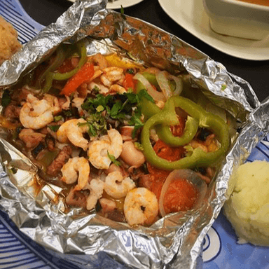 Filete Vapor con Mariscos