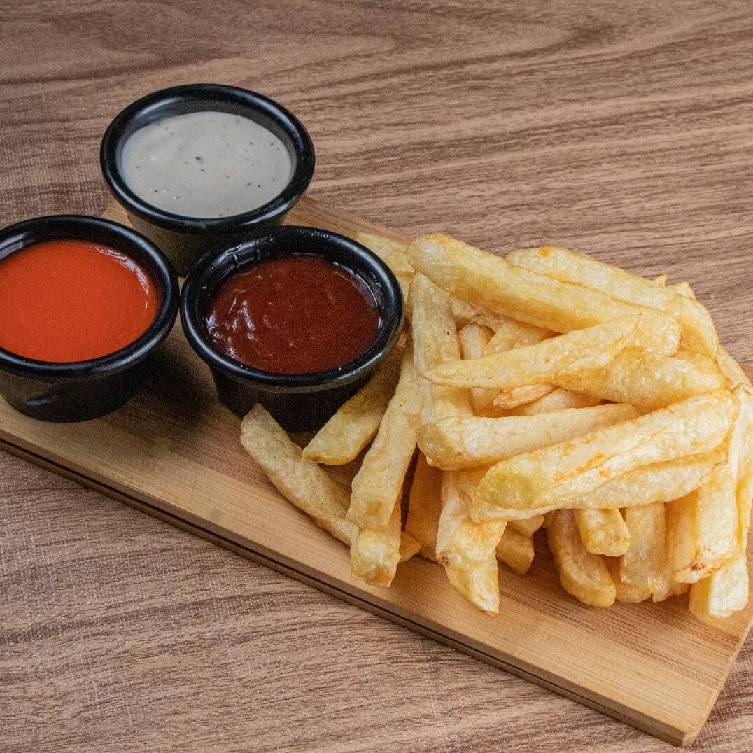 Papas Fritas con Aderezos