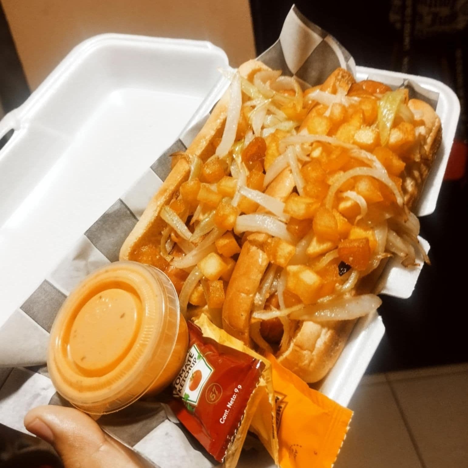 Hotchos monchosos