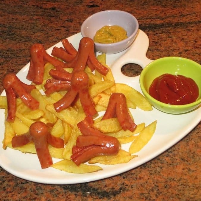 SALCHIPULPOS CON PAPAS FRANCESA