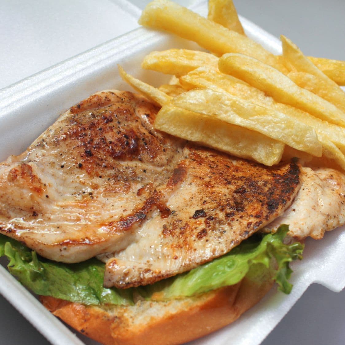 Sándwich de Filete de Pollo