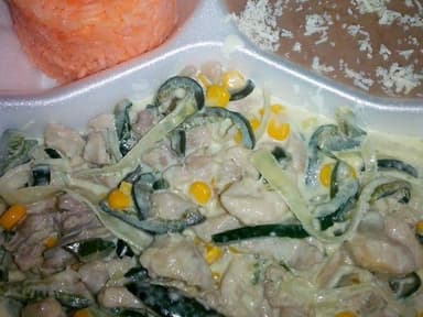 Fajitas de pollo con crema y elotitos (enteras)